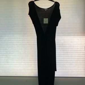 High low style , very flattering! Never worn